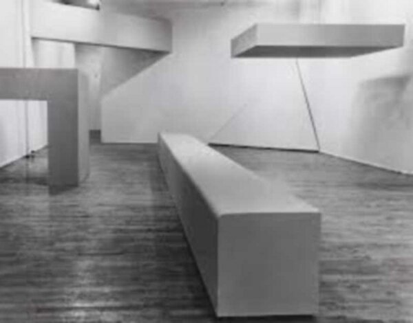 Robert Morris installation 